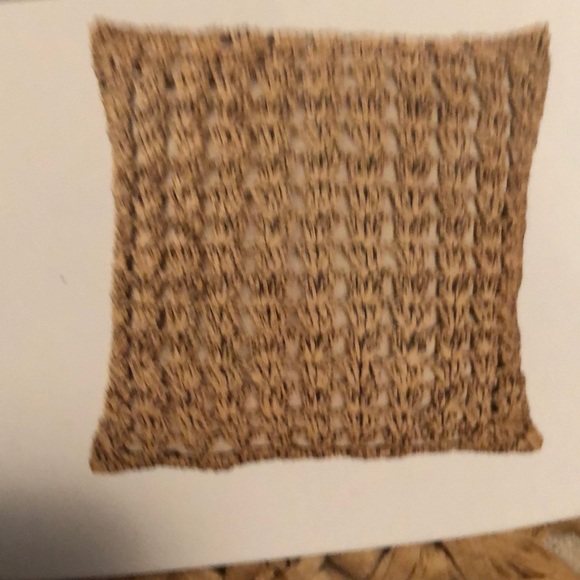 Set of accent pillow covers - Picture 6 of 6